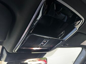 Land Rover Range Rover Velar P250 DYNAMIC S AWD AT, CZ - 12