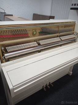 Bílé piano, pianino, klavír Petrof-Rosler - 12