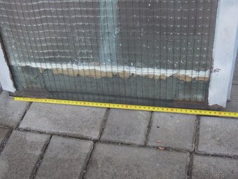 Střešní výlezové okno - výlez ke komínu - 12