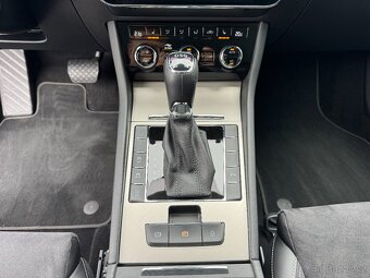 Škoda Superb 2,0 TSI DSG STYLE DPH 1.maj ČR - 12