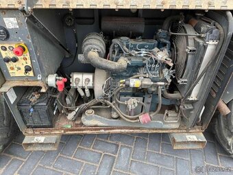 TERÉNNÍ NŮŽKOVÁ PLOŠINA SKYJACK SJ 6832 RT - 12