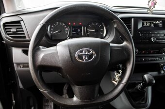 Toyota Proace 110kW (2019) - 12