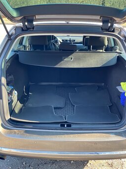 Volkswagen Passat B7 1.6TDI 77kw - 12