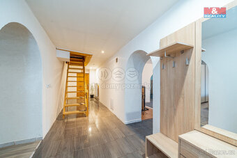 Prodej rodinného domu, 195 m², Štíty - Březná - 12