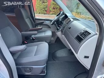 VW Caravelle T5 2.0 TDI 84kW,9.Míst,Webasto,Kamera - 12
