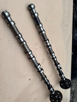 Použité motorové díly BMW 3.0D typ M57 - 12