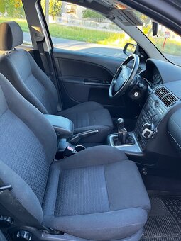 Ford Mondeo 2.0 TDCi 96kW 2004 - 12