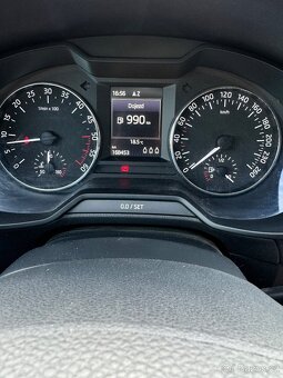 Škoda Octavia 1.6 TDI, 81kw, LED, Xenon, Navi, Výhřev sedade - 12