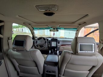 Toyota Land Cruiser, 3,0 D4D 4x4 7-Míst - 12