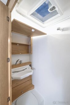 Karavan Niewiadow Lazur NTL - 12