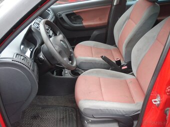 ŠKODA ROOMSTER 1.2 12V - 12