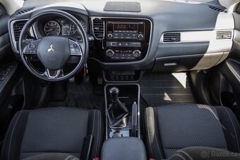 Mitsubishi Outlander 2.0 MIVEC Intense. - 12