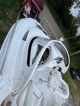 Quicksilver 540 Cruiser kajutová loď + Mercury 90PS - 12