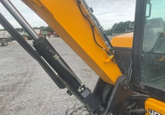 Prodám 5 tun. rýpadlo 2022 JCB 50 Z - 2 s hydraulickou svah. - 12