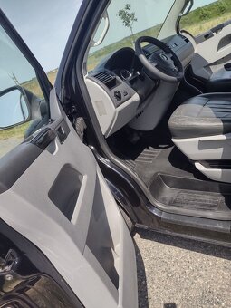 Volkswagen Transporter  2.0TDI -- DSG - 12