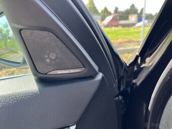 BMW F11 520D - 12
