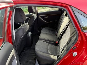 HYUNDAI I30 1.6 CRDI 81 KW ČR KLIMA SENZORY PO SERVISU - 12