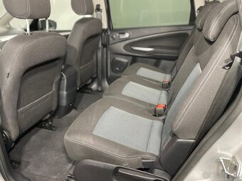 Ford S Max 2,0TDCi-103kw-Titanium-1.maj-prav.servis - 12