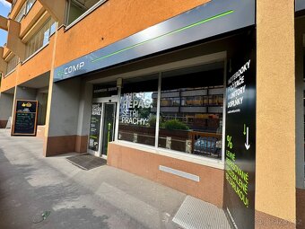 Pronájem obchodních prostor 387m2, bez provize RK - 12