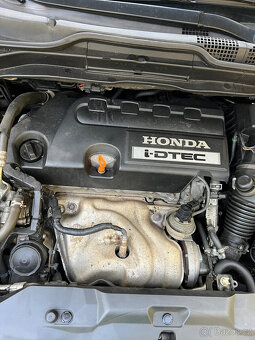 HONDA CR-V 110 KW - 12
