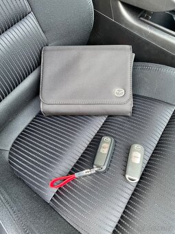 Mazda 6 2013 2.2 diesel najeto 158,000 km STK 12/2026 - 12