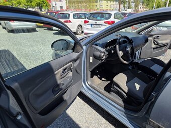 Seat Ibiza 1.2 HTP 47 KW - 12