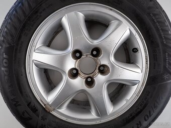 Hyundai Tucson - Originání 16" alu kola - Zimní pneu - 12