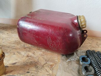 Jawa 550 pařez a 555 pionýr díly - 12