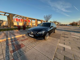 Mercedes-Benz Třídy E, Mercedes-Benz Třídy E, 250 GCI - 12