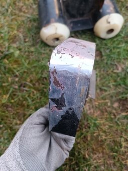 Držáky na Tacho+ Část zadního Světla Jawa - 12