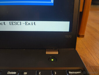 Notebook Lenovo ThinkPad T570 na opravu nebo ND - 12