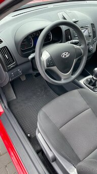 Hyundai i30 1.4 80kW 2010 43.000km - 12