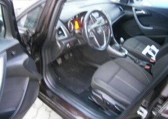 Opel Astra 1.4i 16v 88kw,CZ,serviska benzín manuál 88 kw - 12