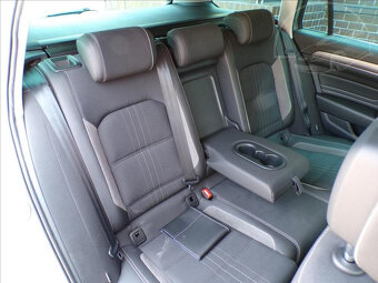 Volkswagen Passat 2,0 TDI 4MOT,DSG,Alltrack-DPH - 12