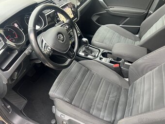 VW Touran 2,0 TDI, 2019, DSG, Highline, Led, nez. topení - 12