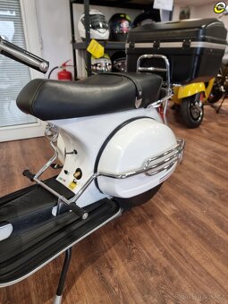 Vespa PX 150 - 12
