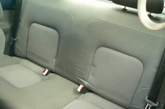 Volkswagen New Beetle 1.6SR -2002 - 12