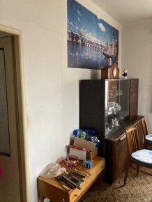 DŮM SE ZAHRADOU A GARÁŽÍ - 12