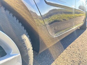 VW GOLF 4x4 2.0 TDI 103kW - 12