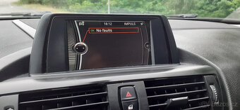 BMW 116d Urban model F20 - 12