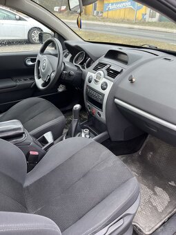 Renault Megane - 12