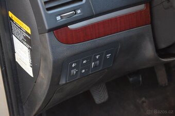 Hyundai Santa Fe 2.2CRDi /2007/TAŽNÉ/4X4/ČTĚTE/ - 12