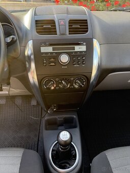 Suzuki SX4 v dobrém stavu - 12