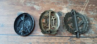 Medaile, vyznamenání, odznaky Německo. - 12