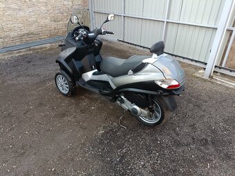Piaggio mp3 250 LT CZ doklady v ceně - 12