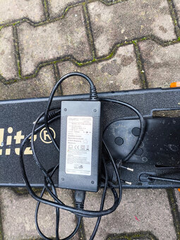 Elektrokoloběžka CityBlitz - 12