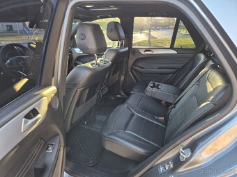 Mercedes-Benz GLE 350D AMG 4M DPH TAŽNÉ - 12