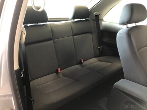 VOLKSWAGEN NEW BEETLE 1.6 MPI - 12