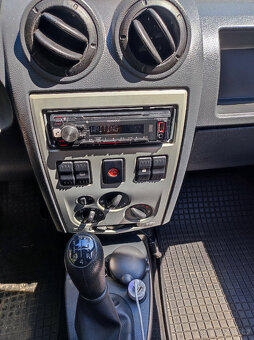 Prodám Dacia Logan Van FSD135 - 12