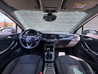 Opel Astra K hatchback, 2017, najeto 125.885 km, šedá - 12